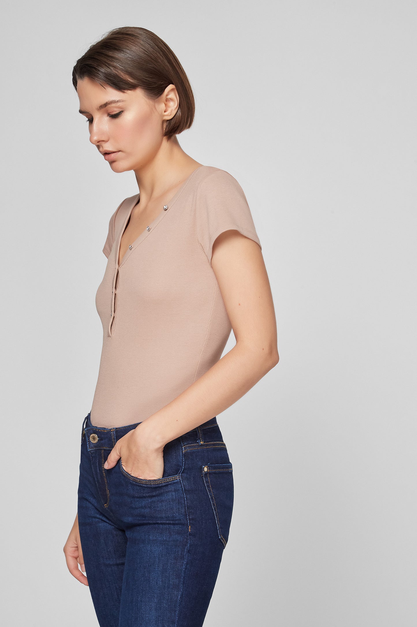 SS VN LOGO HENLEY TEE - W0GI62R9I50