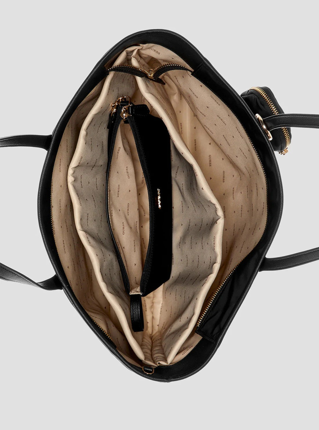 0300-GUXEYG839525005000-3