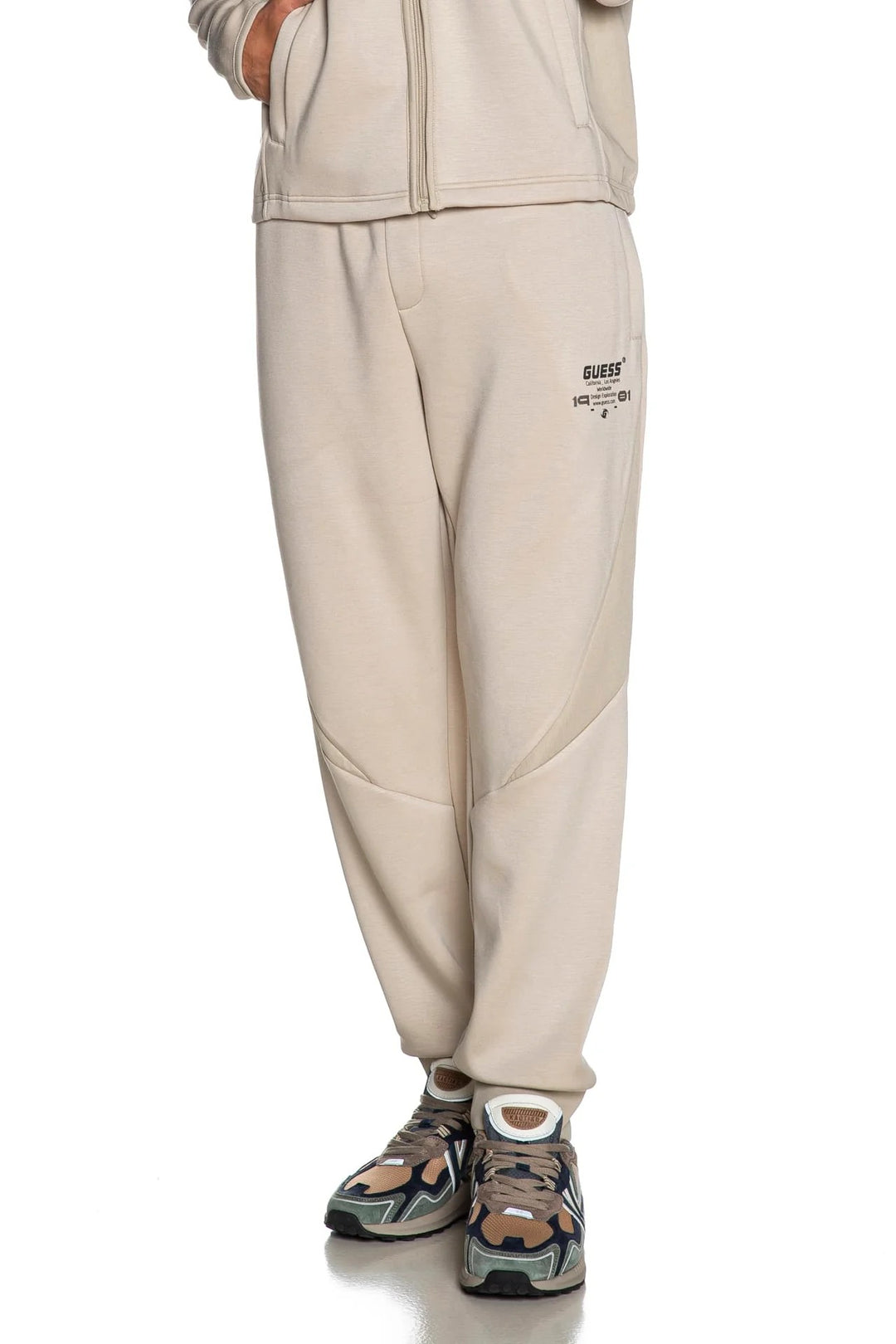 0300-GUXZ5BB00NS228200S-1