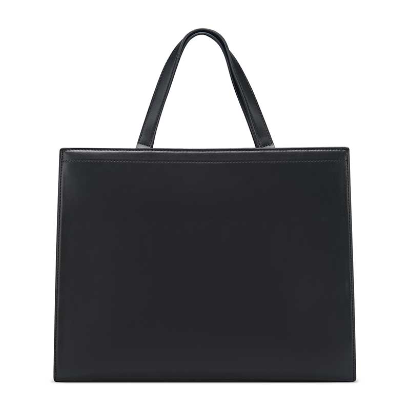 LINDEY CARRYALL